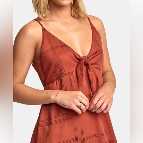 NWT RVCA Women’s Capital Knot Tank Dress in Rust Size L - Picture 5 of 17